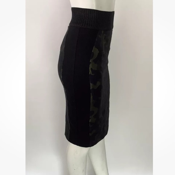 Anthropologie Sz 0 Camo Print Pencil Skirt Green Black Cotton Polyester - Picture 4 of 8
